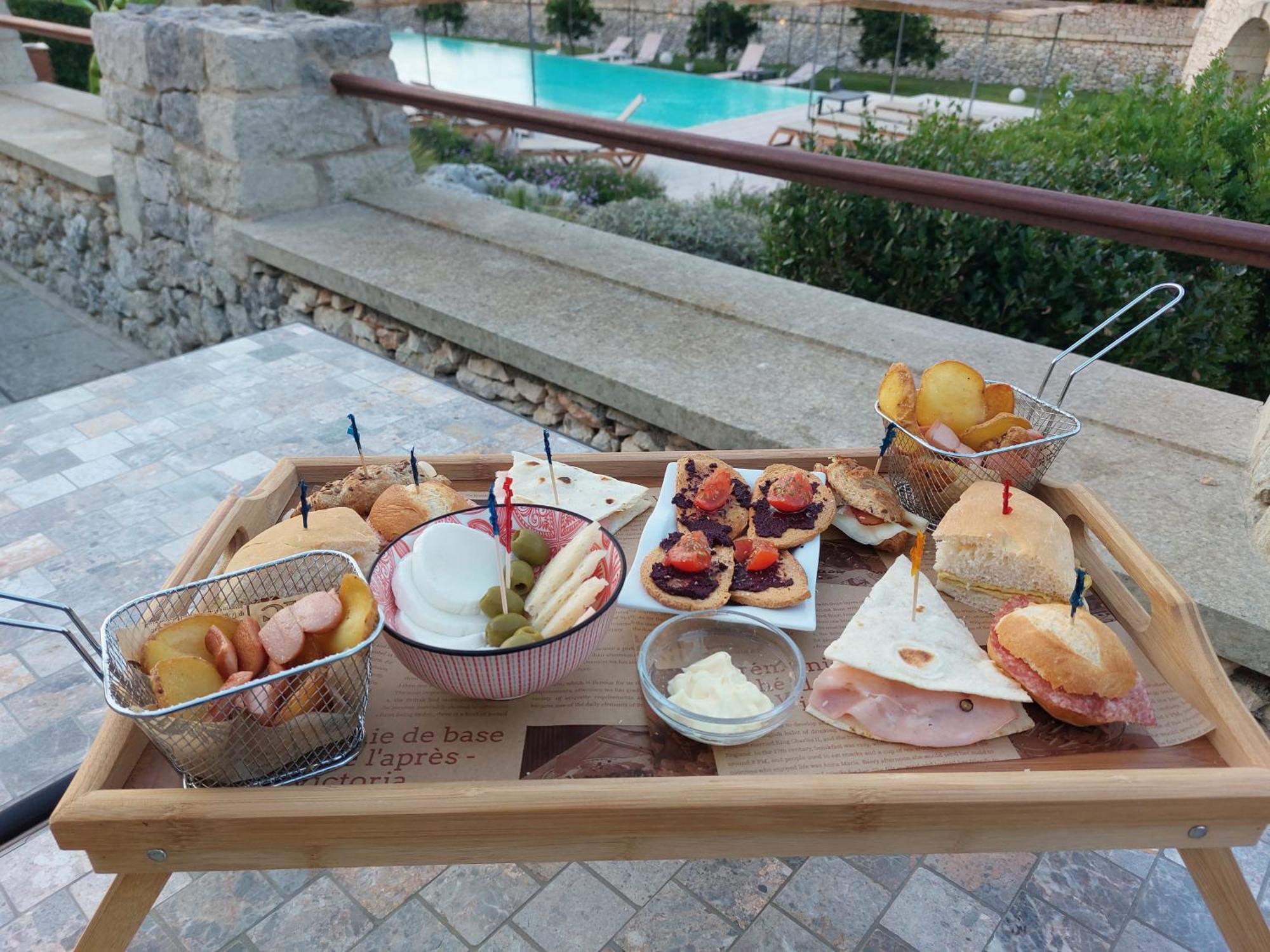 Masseria San Cosimo Carpignano Salentino Eksteriør billede